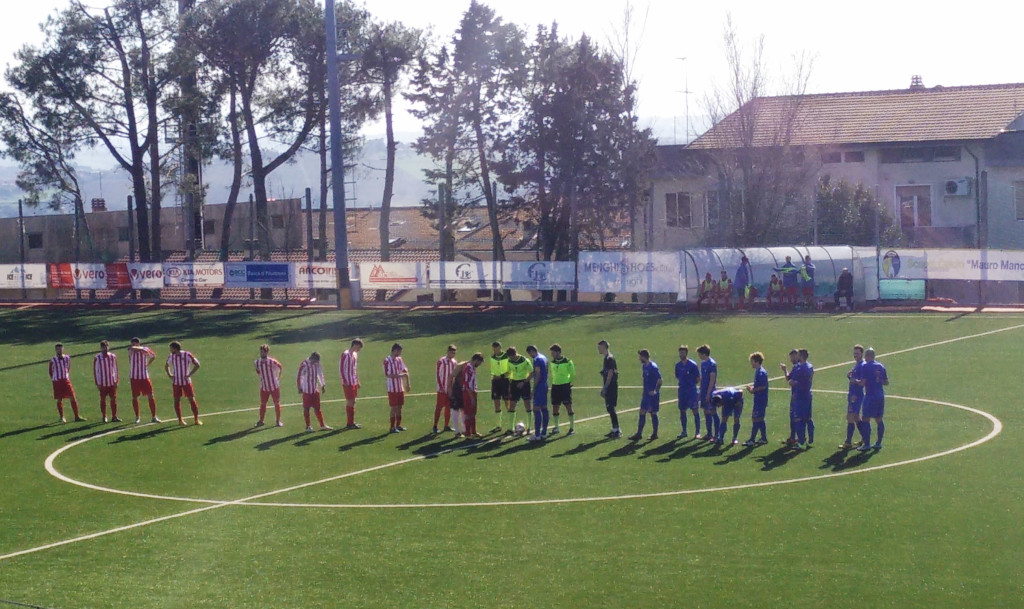 Camerano-Urbania ingresso in campo